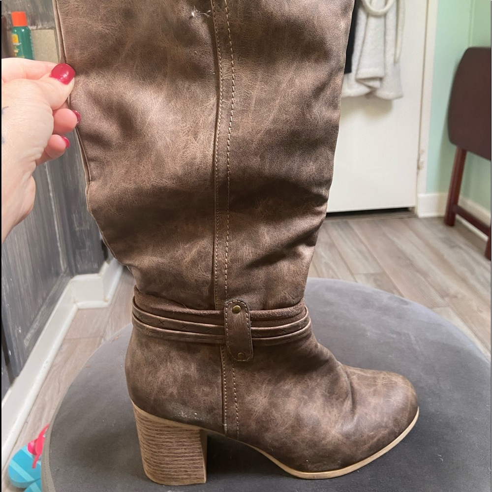 Brown suede zip up knee boots
